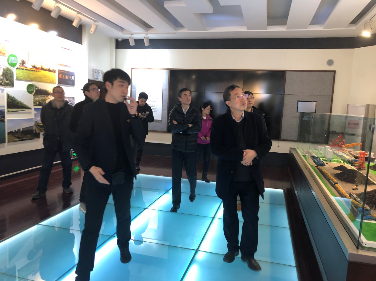 公司董事長王英杰帶領(lǐng)中科院地理所三位專家來秦對《秦皇島市歷史文化旅游資源保護(hù)與開發(fā)方案》項目進(jìn)行實地考察